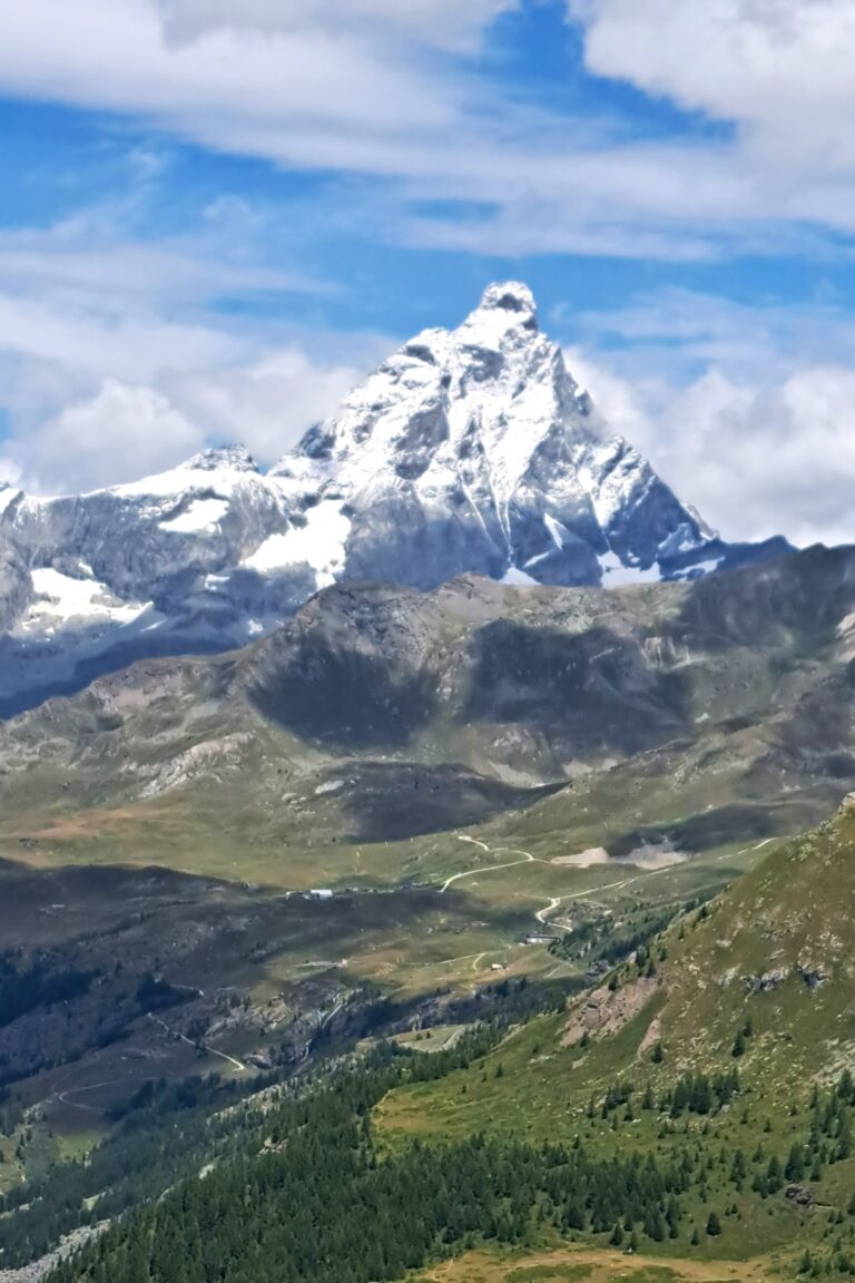 Da Cheneil a punta  Fontanaredda (AO)